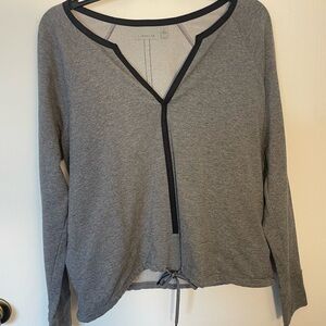 Athleta Gray Black Tie Front Long Sleeve Blouse